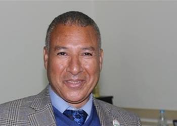 الأسيوطي لـ بطولات نتفاوض مع اتحاد الكرة على كرة تيمبو للدوري المصري