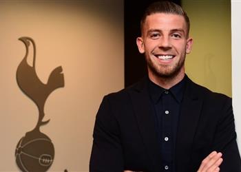 رسمي ا توتنهام ي علن تجديد عقد ألدرفايريلد