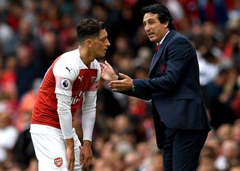 إيمري أوزيل لاعب مهم للغاية ولكنه غير مناسب في حالة الضغط العدواني