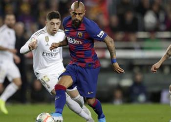 لاجازيتا إنتر ميلان يوافق على طلبات برشلونة لضم فيدال في يناير