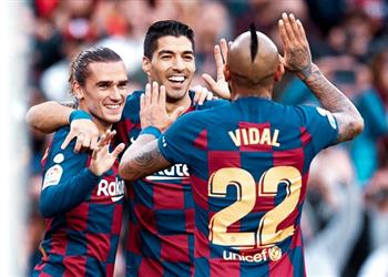 بالفيديو فيدال يسجل هدف برشلونة الثاني أمام ديبورتيفو ألافيس