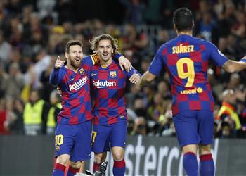 بالفيديو لويس سواريز يسجل هدف برشلونة الرابع أمام ديبورتيفو ألافيس