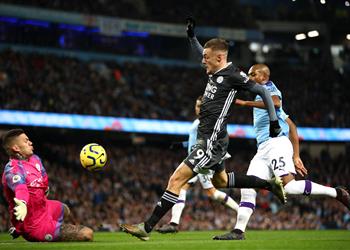 فيديو فاردي يحقق 3 أرقام مميزة بهدفه أمام مانشستر سيتي