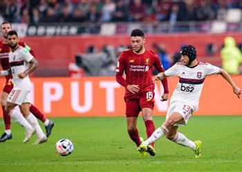 فيديو إصابة قوية ت جبر تشامبرلين على م غادرة مباراة ليفربول وفلامينجو في نهائي مونديال الأندية