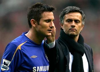 مورينيو يمازح لامبارد قبل مواجهة تشيلسي وتوتنهام