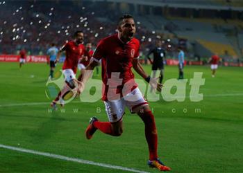 مؤمن زكريا يتلقى عروض ا خليجية وينتظر موافقة الاهلى