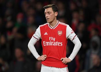 مسعود أوزيل يعود إلى تدريبات آرسنال