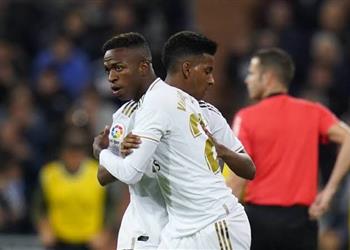 تشكيل ريال مدريد لمباراة أتلتيك بلباو بنزيما ورودريجو وفينيسيوس يقودون الهجوم