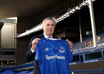 أنشيلوتي التأهل إلى دوري أبطال أوروبا هدفي مع إيفرتون