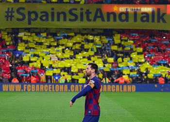 خافيير تيباس لم تعجبني عبارات جماهير برشلونة في الكلاسيكو