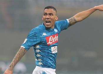 تقارير فرصة ذهبية لـ باريس سان جيرمان بشأن ضم لاعب وسط نابولي