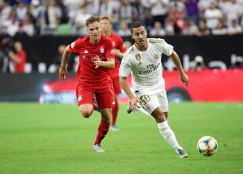 حارس تشيلسي السابق هازارد رفض بايرن ميونخ بسبب شقيقه