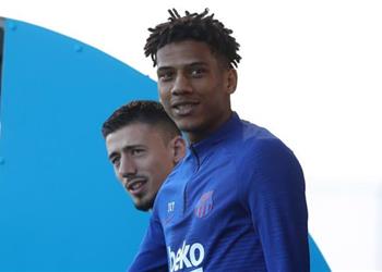 مدافع برشلونة ي شعل الصراع بين ستة أندية في الميركاتو الشتوي