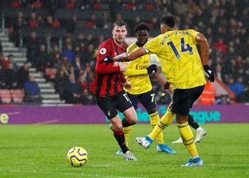 بالفيديو في المباراة الأولى لـ أرتيتا أوباميانج ينقذ آرسنال من فخ الهزيمة أمام بورنموث