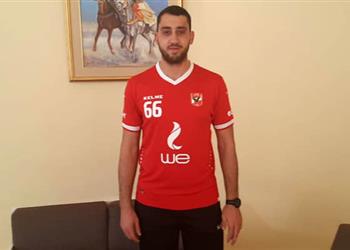 الأهلي يعلن عن التعاقد مع لاعب الإفريقي التونسي لتدعيم فريق كرة اليد