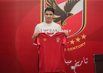 عدلي القيعي طارق التايب من أفضل المواهب العربية والإفريقية ولم ينضم للأهلي لهذا السبب