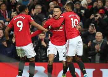 سولشاير ي شيد بثلاثي هجوم مانشستر يونايتد بعد الانتصار على نيوكاسل وي لمح لإبرام صفقات جديدة في يناير