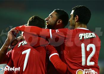 الصفاقسي التونسي يرغب في استعارة لاعب الأهلي