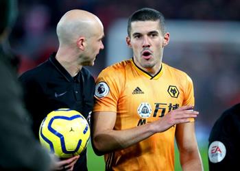 قائد وولفرهامبتون بعد الخسارة أمام ليفربول تقنية الفيديو سخيفة والحكم بر ر لمسة يد فان دايك