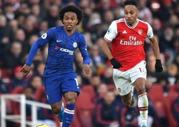 بعد رفض التجديد لـ آرسنال صحيفة فرنسية أوباميانج يريد الانتقال إلى برشلونة