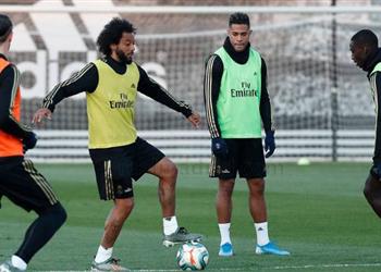 زيدان يستعيد خدمات فاسكيز ومارسيلو قبل مباراة ريال مدريد وخيتافي