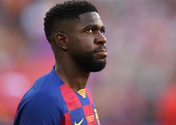 أومتيتي يثير التكهنات بشأن مستقبله في برشلونة