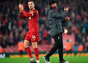 كلوب يشيد بهندرسون لاعب استثنائي ورغب بتغيير مركزه بسبب فابينيو