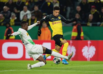 ترنح كبار الدوري الإنجليزي يمهد طريق ليفربول إلى نجم دورتموند