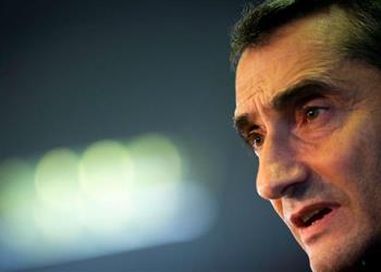 فالفيردي مشكلة فيدال سيتم حلها داخلي ا ويعلن موعد عودة شتيجن