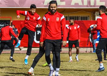 مران الأهلي الشحات يواصل برنامجه التأهيلي ووحيد يقترب من العودة