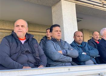الجهاز الفني لمنتخب مصر يحضر مباراة المقاولون العرب ومصر المقاصة
