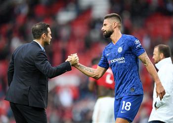 لامبارد يؤكد إمكانية رحيل جيرو عن تشيلسي