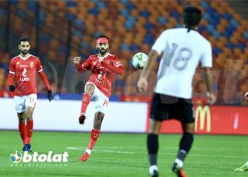 مدافع الأهلي يؤدي تدريبات منفردة والشحات يواصل التأهيل استعداد ا لـ بلاتينيوم