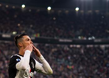 بالفيديو كريستيانو رونالدو يسجل أول هاتريك مع يوفنتوس في الدوري الإيطالي