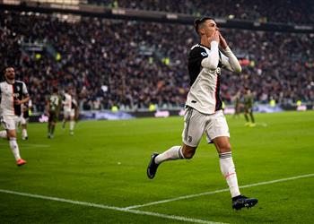 بعد هاتريك اليوم كريستيانو رونالدو يحقق 5 أرقام ويضيف كالياري لضحاياه