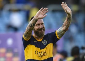 رسمي ا دي روسي يعلن اعتزاله كرة القدم لأسباب عائلية