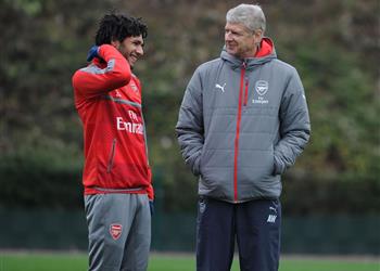 فينجر محمد النني يستحق الكثير وهذا ما ينقص اللاعبين المصريين