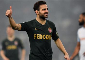 فابريجاس يختار أفضل لاعب في الدوري الإنجليزي هذا الموسم
