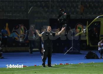 جمال بلماضي يتوج بجائزة أفضل مدرب في إفريقيا لعام 2019