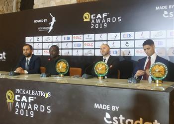 ماني يشيد بـ رياض محرز ويتجاهل محمد صلاح ويؤكد أود استبدال هذه الجائزة بلقب أمم إفريقيا