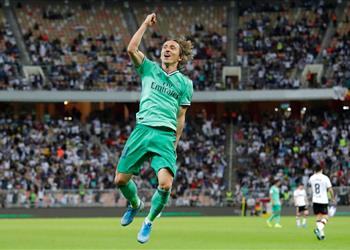 هدف مودريتش الرائع أمام فالنسيا يمنحه إنجاز ا غير مسبوق