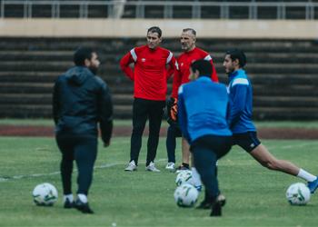 الأهلي يخوض مرانه الثاني عصر ا في زيمبابوي واختبار طبي لـ مروان محسن
