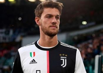 يوفنتوس يحدد سعر بيع روجاني ويرفض إعارته واهتمام إنجليزي بضمه