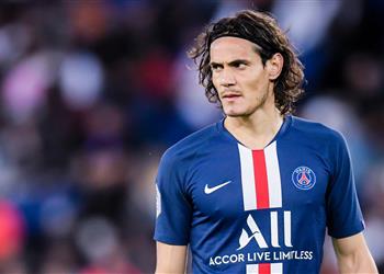 كافاني يتخذ قرار ا جديد ا تجاه م ستقبله ويرفع حالة التأهب في مانشستر يونايتد وتشيلسي