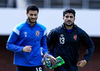 علي لطفي الأهلي يواجه صعوبات خارج ملعبه وهناك سر يحسم البطولات