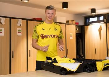 هالاند يكشف سبب رفضه الانتقال إلى مانشستر يونايتد وتفضيل بوروسيا دورتموند