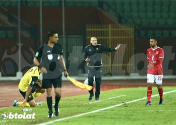 تاكيس جونياس يرد هل يغير طريقته لو قاد الأهلي أو الزمالك ويؤكد الحكام يلعبون ضد دجلة ويريدون أرقام قياسية