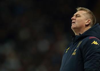 مدرب أستون فيلا بعد السقوط بسداسية استقبلنا أهداف ا مروعة أمام مانشستر سيتي نشعر بالحرج