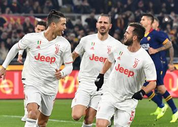 بالفيديو يوفنتوس يستعيد صدارة الكالتشيو بثنائية في روما