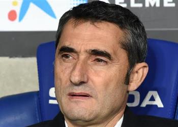 موندو ديبورتيفو وكيل فالفيردي متواجد في برشلونة تحسب ا لإقالته المنتظرة